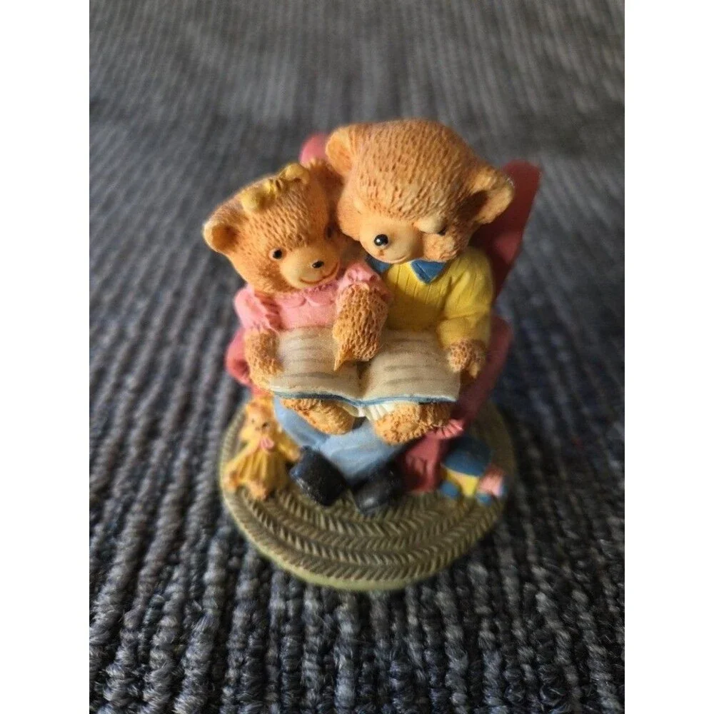 Vintage Cherished Teddies Father and daughter reading a book